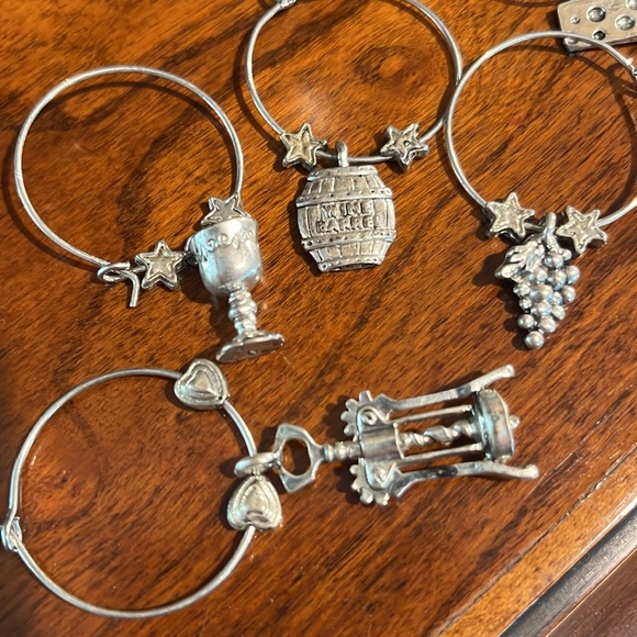 π· Wine charms, hand crafted wine tag box with six different tags / charms - Picture 4 of 11